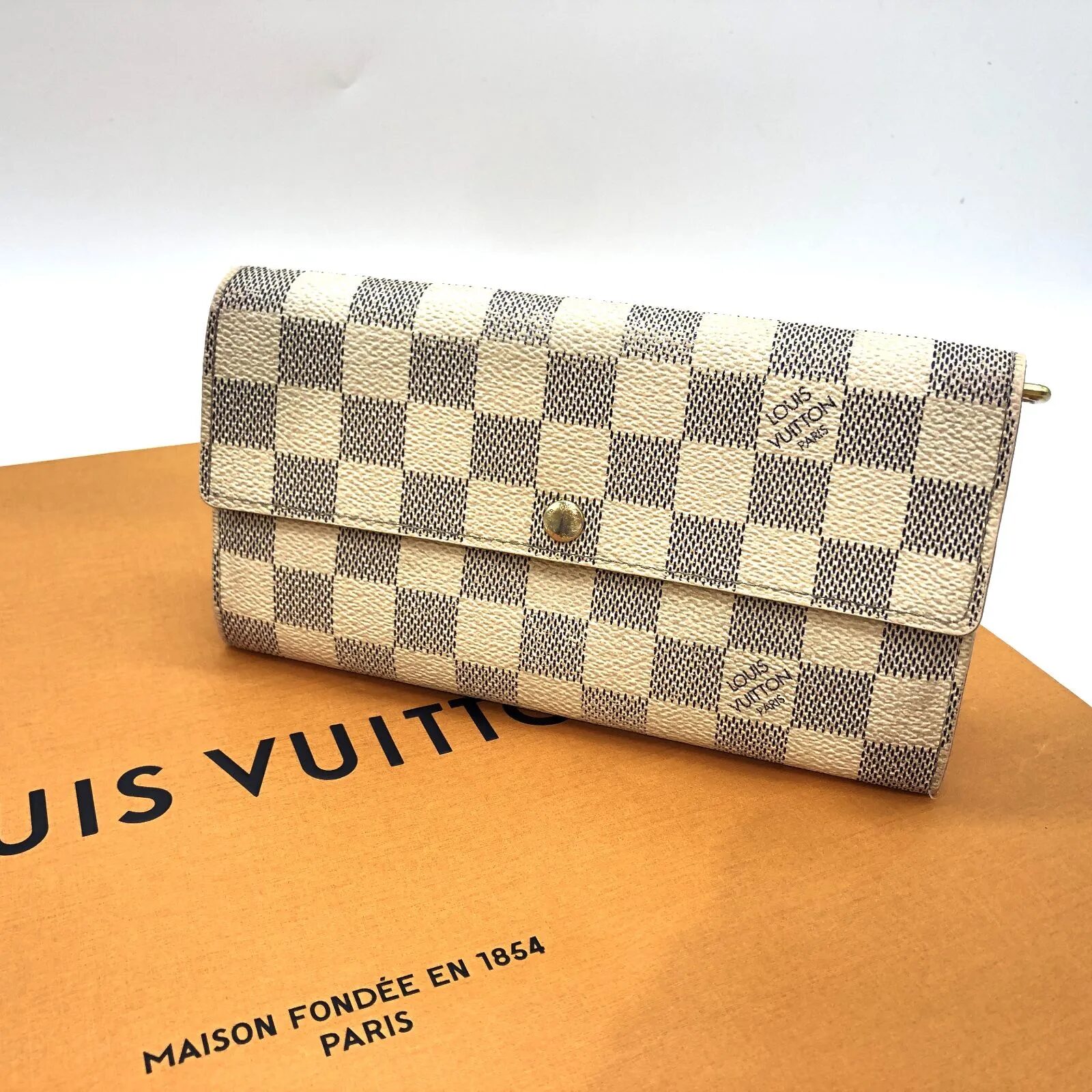 買取実績】LOUIS VUITTON ルイ・ヴィトン ダミエアズール ポルトフォイユサラ N61735 二つ折り長財布 お買取りしました！ -  リサイクル＆買取専門のリサイクルマート