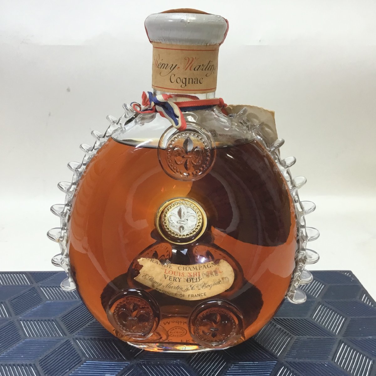 REMY MARTIN VERY OLD レミーマルタン ルイ13世 SAINT-LOUISサンルイボトル 700ml  40%をお買取りさせていただきました。 - リサイクル＆買取専門のリサイクルマート