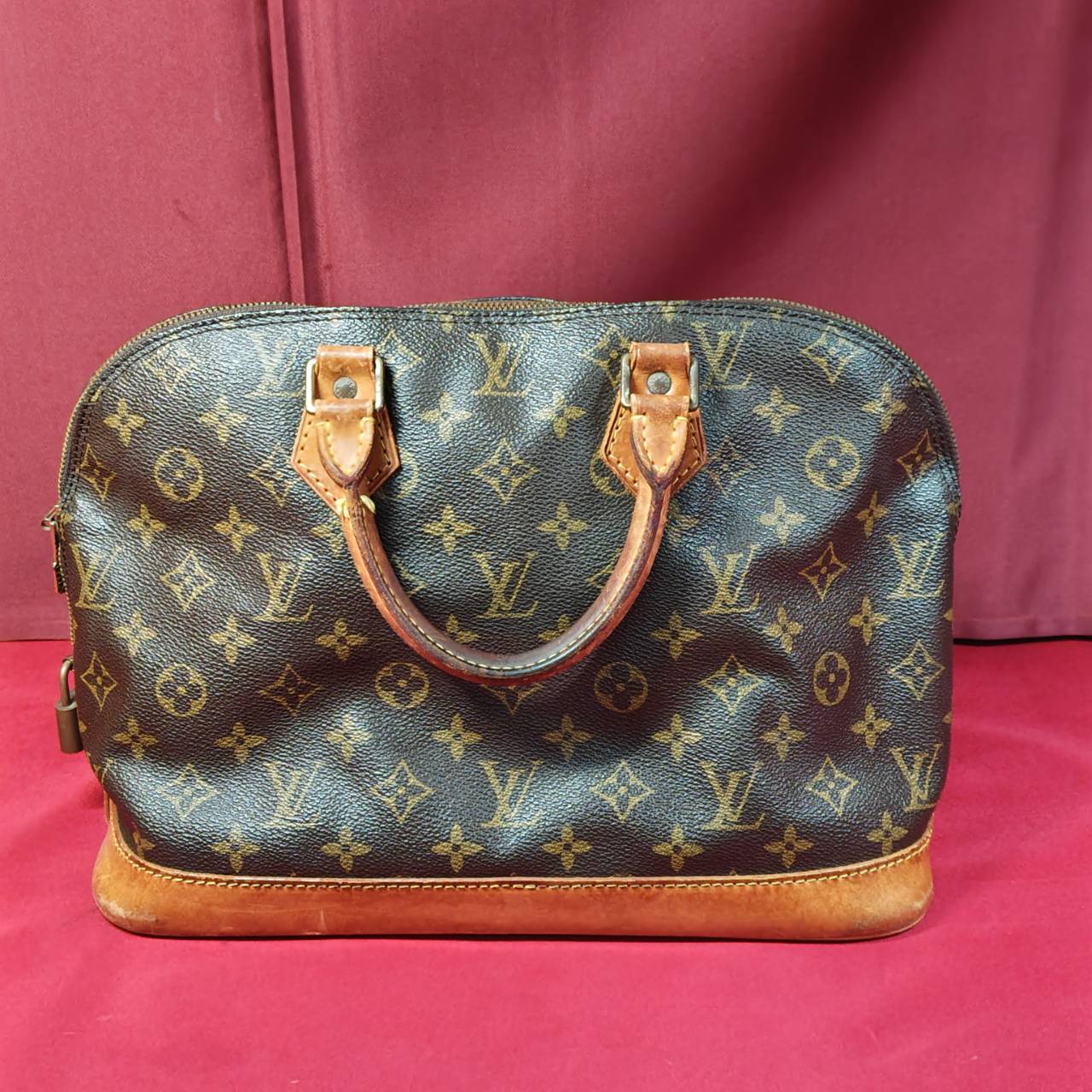 Louis Vuitton】 ルイ・ヴィトン モノグラム モノグラム アルマPM M51130 ハンドバッグ の買取価格をご紹介します！【浜松市 中区  中島町 のお客様よりお買取り】ルイ・ヴィトン ヴィトン ハンドバッグ 高価 買取 浜松 磐田 湖西 買取り - リサイクル＆買取専門の ...