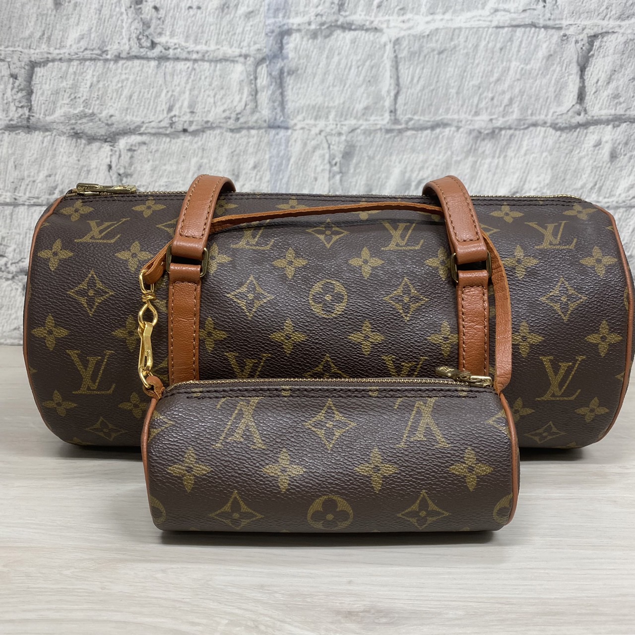 Louis Vuitton】 ルイ・ヴィトン ルイヴィトン ハンドバッグ パピヨン（旧）GM モノグラム M51365  の買取価格をご紹介します！【浜松市 中区 竜禅寺町 のお客様よりお買取り】ルイ・ヴィトン ヴィトン バッグ 高価 買取 浜松 磐田 湖西 買取り -  リサイクル＆買取専門の ...