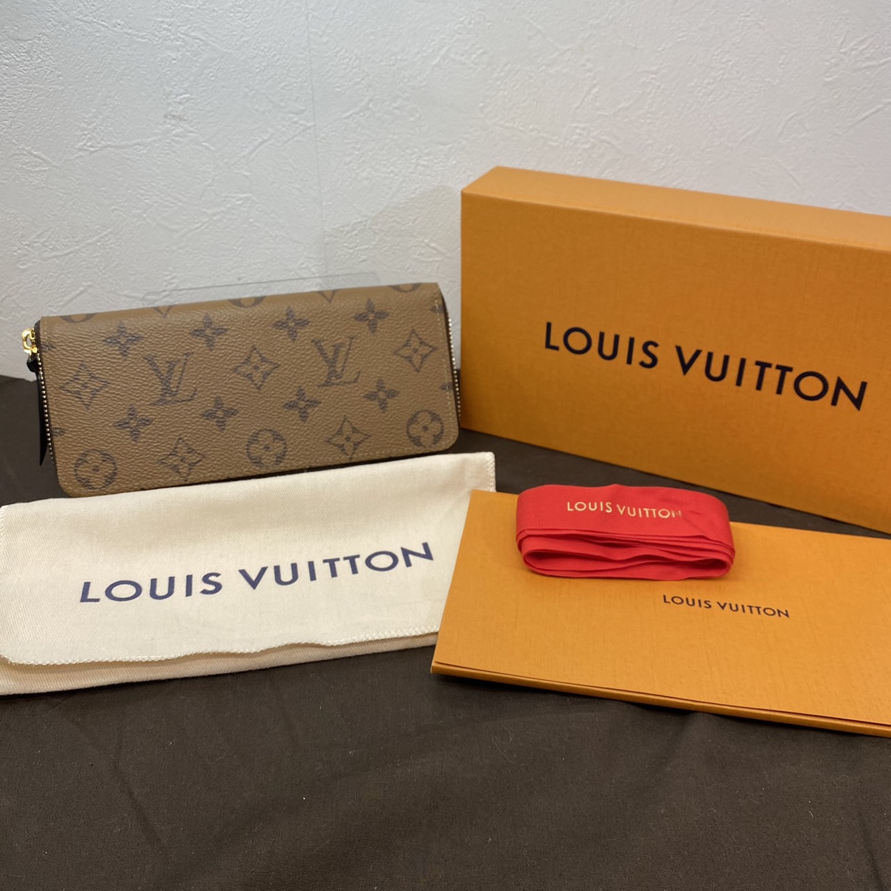 LOUIS VUITTON】ルイヴィトン M82336 モノグラム リバース ポルトフォイユ・クレマンス 長財布 買取価格をご紹介します！ -  リサイクル＆買取専門のリサイクルマート