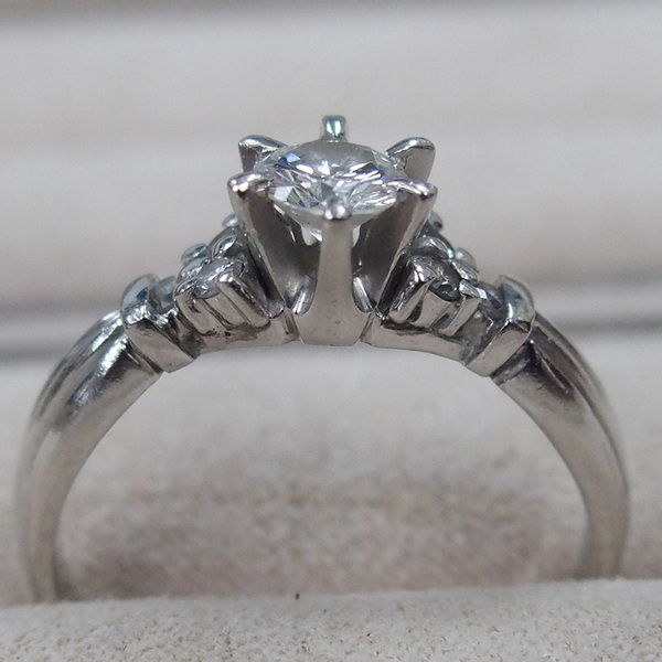 Pt900.4.3g.D0.41ct.ﾒﾚ0.14ct4.2万 (3).JPG