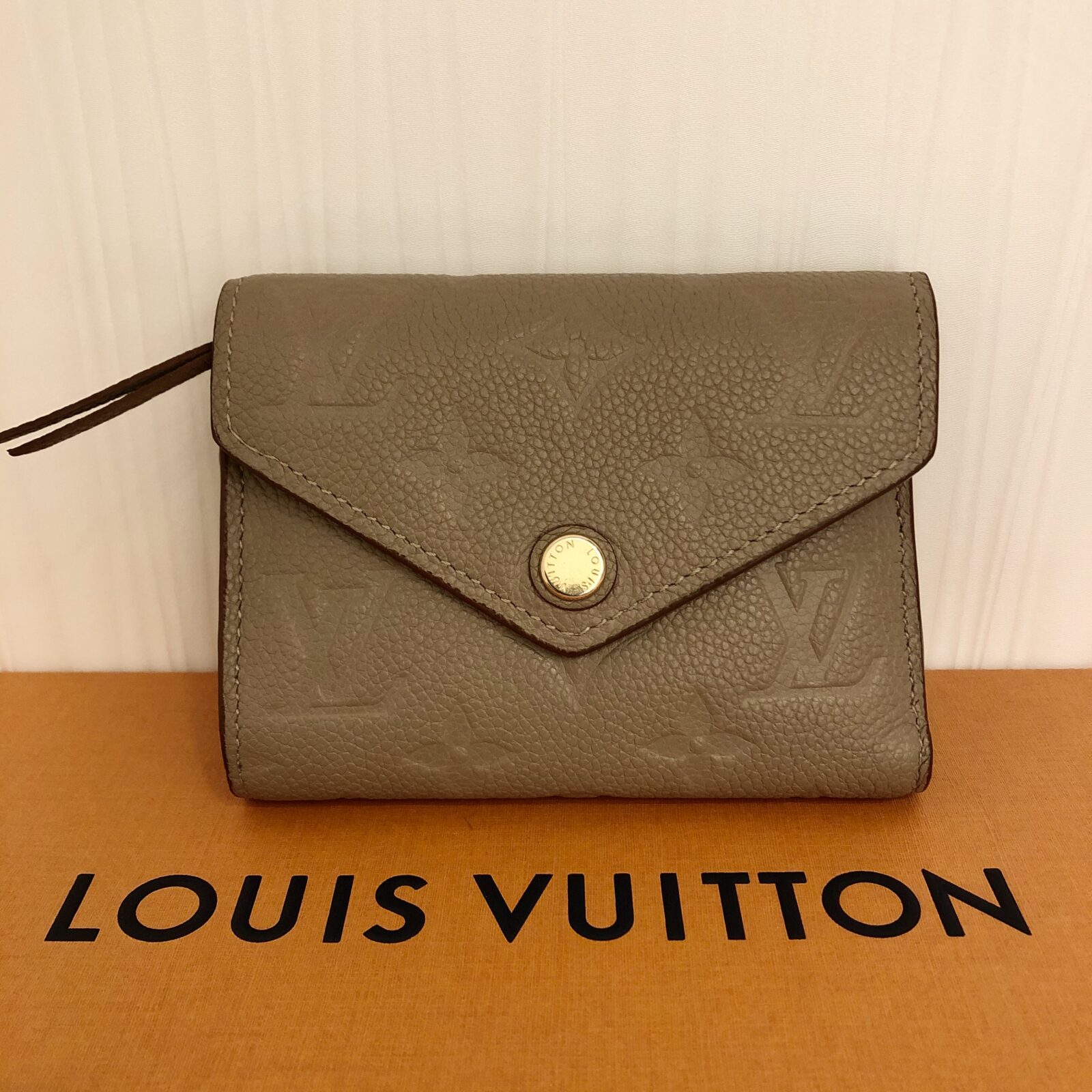 LOUIS VUITTON ポルトフォイユ・ヴィクトリーヌM63529三つ折りミニ財布買取させて頂きました - リサイクル＆買取専門のリサイクルマート