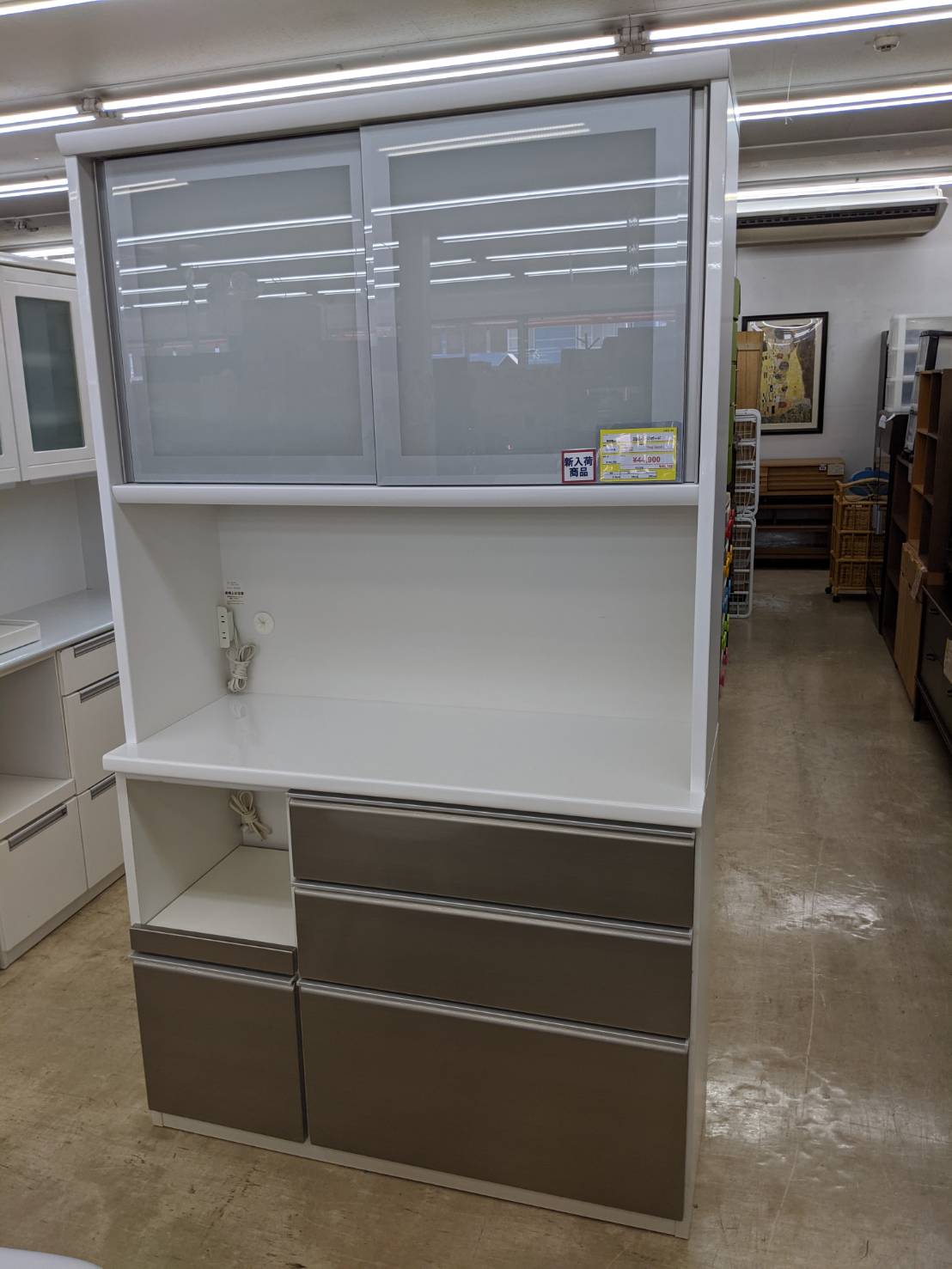 松田家具 2面レンジボード 白家具 キッチン家具】入荷致しました！ - リサイクル＆買取専門のリサイクルマート