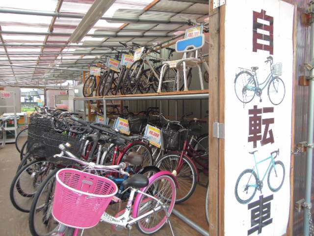 大量に自転車☆入荷しました。 子供用～大人用やママチャリ・折りたたみ式・クロスバイクもあります。 八女市 筑後市 八女市近郊みやま市 広川町 大木町  八女市近郊久留米市出張買取受付中！ 一軒家の片付けも増加中!!!!!!!!! - リサイクル＆買取専門のリサイクルマート